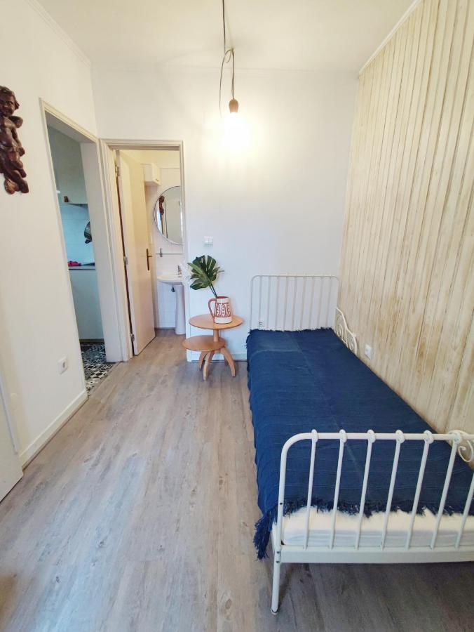 Small Lovely Studio Лиссабон Экстерьер фото